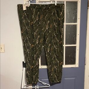 No Boundaries Men's Green Camouflage Cargo fleece joggers size 3xl